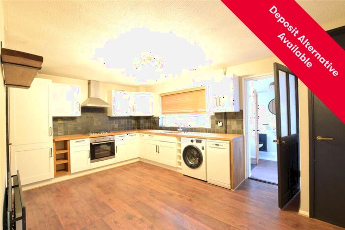 2 Bedroom Terraced House To Rent In Weavers Lane, Sevenoaks, Kent, TN14