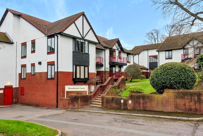 2 Bedroom Flat To Rent In The Mount, St. Johns, Woking, GU21