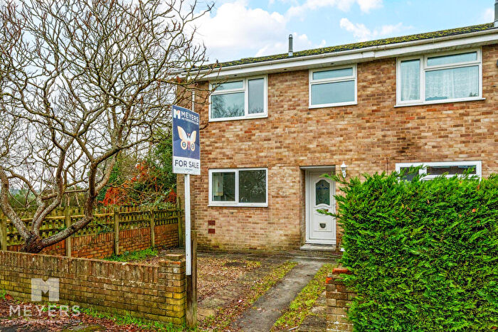 3 Bedroom End Of Terrace House For Sale In Tamar Close, Ferndown, BH22
