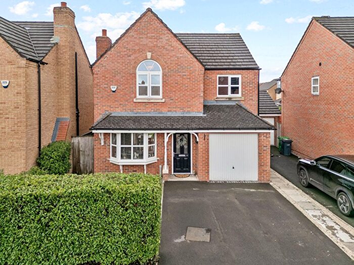 4 Bedroom Detached House For Sale In Edgewater Place, Warrington, WA4