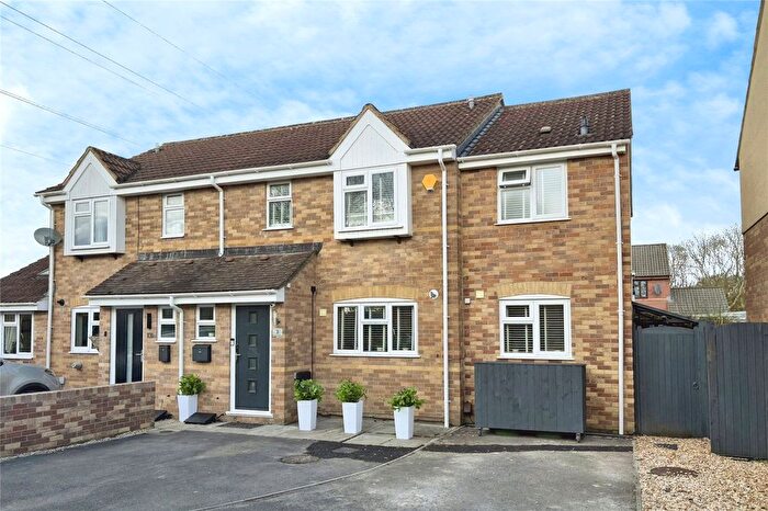 4 Bedroom Semi Detached House For Sale In Croscombe Gardens, Frome, BA11