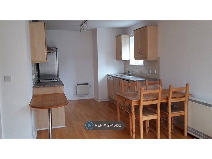 1 Bedroom Flat To Rent In Cracknell, Sheffield, S3
