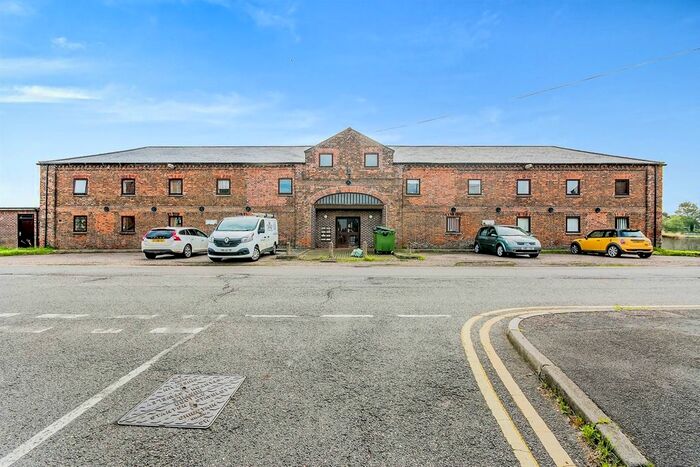 1 Bedroom Flat For Sale In The Quay, Sutton Bridge, Spalding, PE12