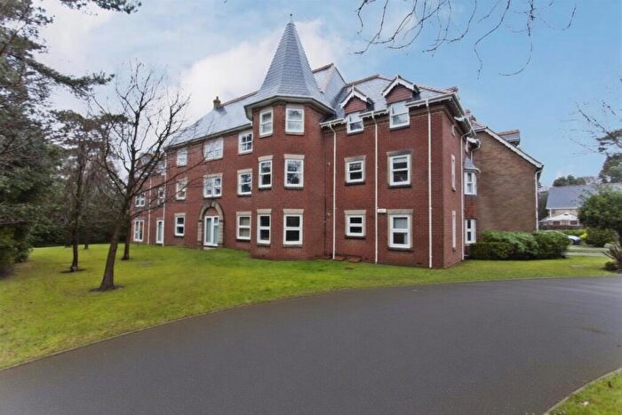 4 Bedroom Terraced House To Rent In Braidley Road, Bournemouth, BH2