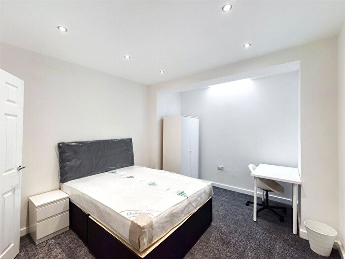 1 Bedroom Semi-Detached House To Rent In Lower Road, Beeston, Nottingham, Nottinghamshire, NG9