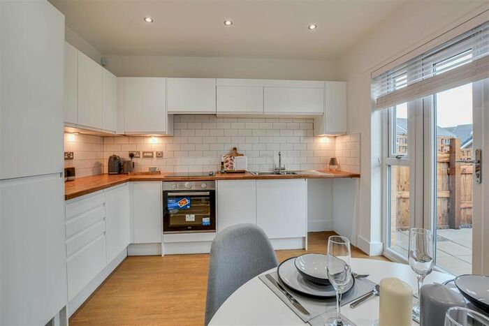 2 Bedroom Flat To Rent In Scholars, View, Hetton-Le-Hole, DH5