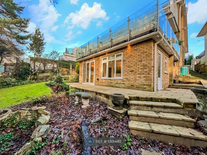 1 Bedroom Flat To Rent In Parkway Drive, Bournemouth BH8