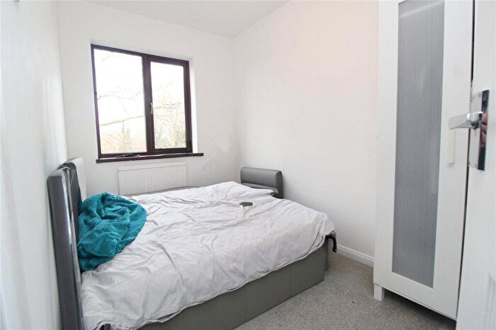2 Bedroom Terraced House For Sale In Blackmoor Gate, Furzton, Milton Keynes, MK4