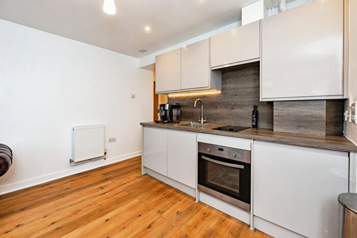 1 Bedroom Flat For Sale In Elwick Road, Ashford, TN23