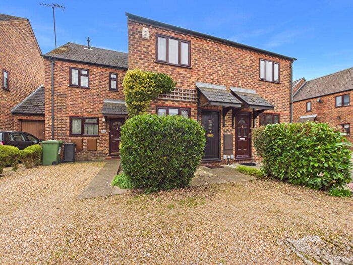 2 Bedroom Terraced House For Sale In New Road, Langley, Berkshire, SL3