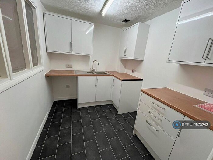 2 Bedroom Flat To Rent In Bevills Place, March, PE15