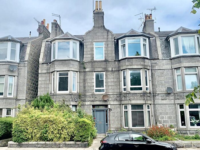 1 Bedroom Flat To Rent In Victoria Road, Ground Floor Right, Torry, AB11