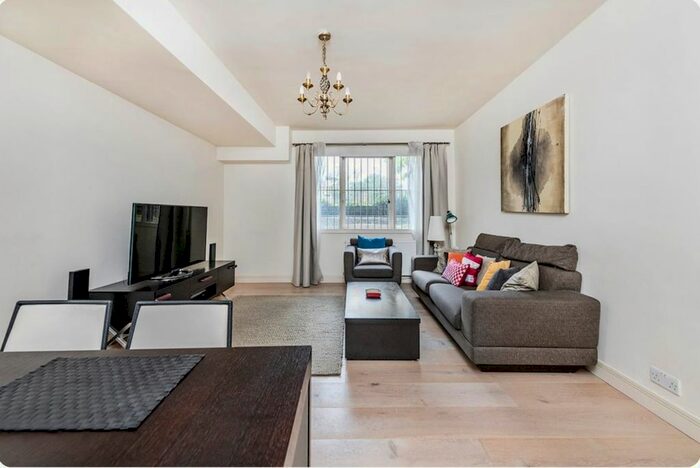 2 Bedroom Flat To Rent In Napier Place, London, W14