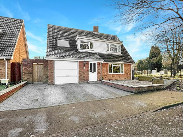 4 Bedroom Detached House For Sale In Greenacres, Duxford, Cambridge, CB22
