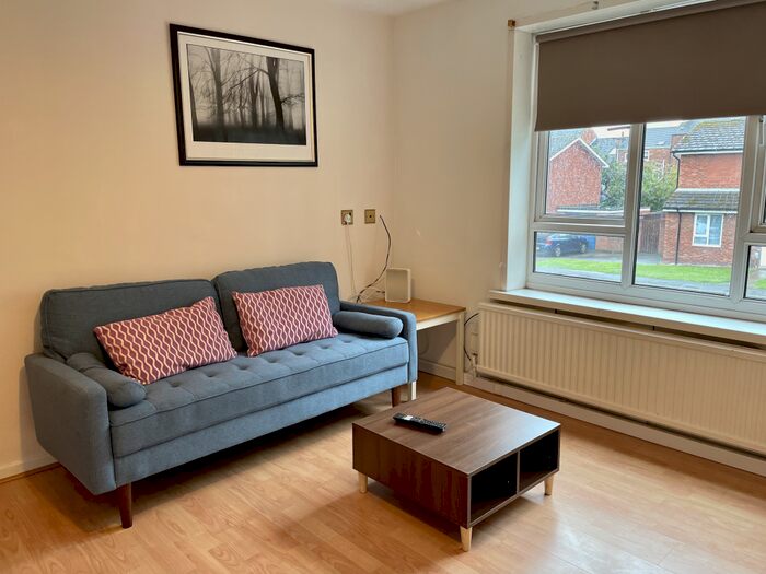 1 Bedroom Flat To Rent In Hermit Street, Lincoln, LN5