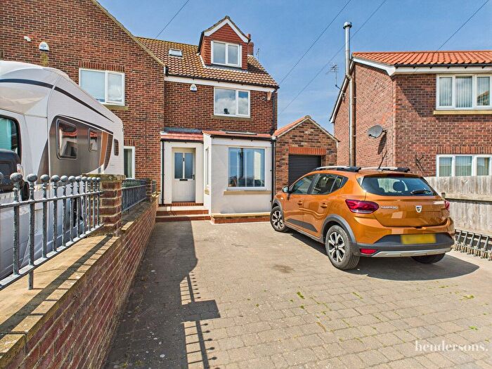 3 Bedroom Semi-Detached House For Sale In Stainsacre Lane, Whitby, YO22