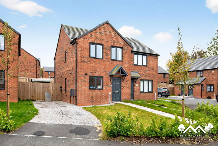 3 Bedroom Semi-Detached House For Sale In Woodview Drive, Accrington, BB5