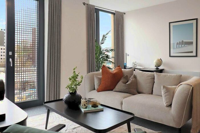 2 Bedroom Apartment To Rent In The Interchange, Stockport, SK3