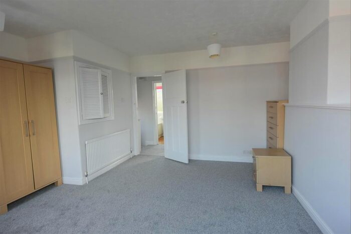 2 Bedroom Semi-Detached House To Rent In Grasmere Drive, York, YO10