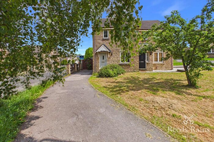 3 Bedroom Semi-Detached House For Sale In Royd Moor Road, Bradford, West Yorkshire, BD4