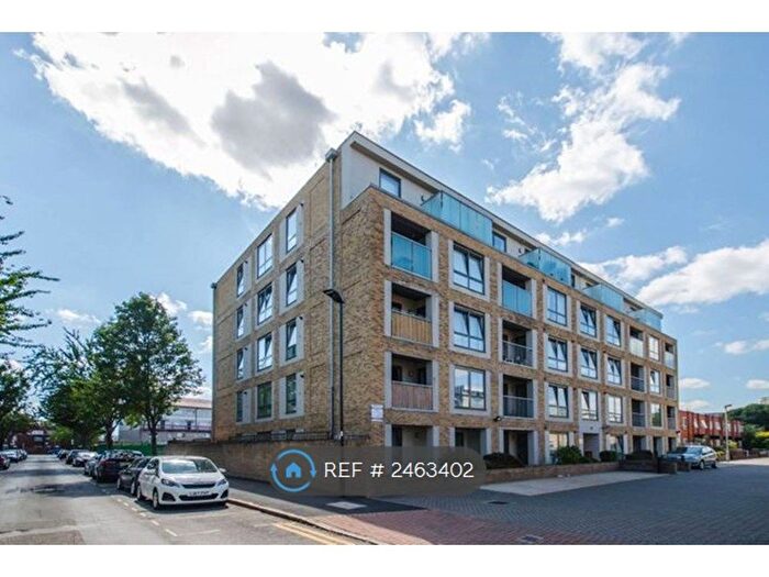 2 Bedroom Flat To Rent In Crediton Road, London, E16