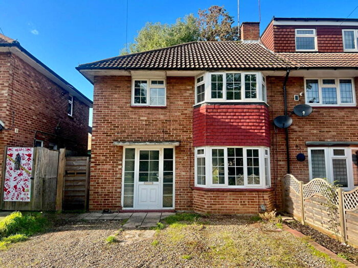 3 Bedroom End Of Terrace House For Sale In Hunters Ride, Bricket Wood, St. Albans, AL2