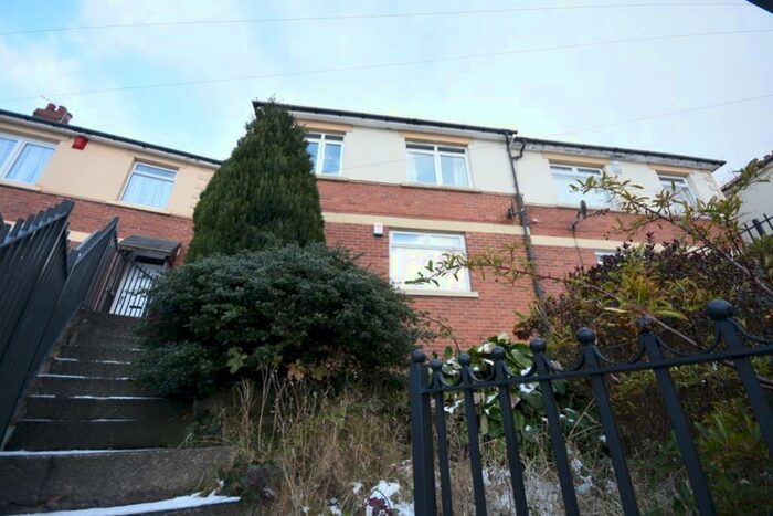 2 Bedroom Flat To Rent In The Oval, Walker, NE6