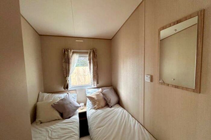 2 Bedroom Caravan For Sale In Birchington Vale Holiday Park, Shottendane Road, Birchington, Kent, CT7