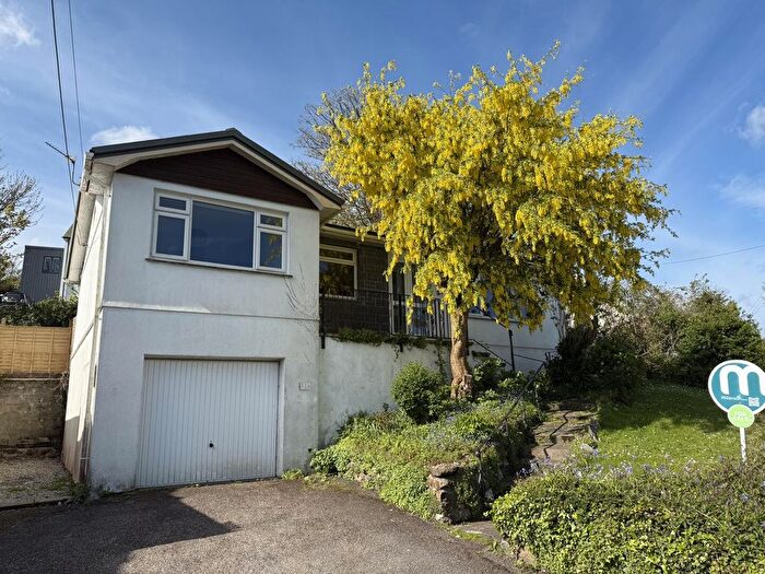 3 Bedroom Detached Bungalow For Sale In Grist Lane, Angarrack, Hayle, TR27