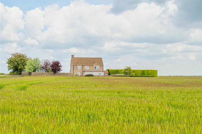 3 Bedroom Detached House For Sale In Kingscote, Tetbury, GL8