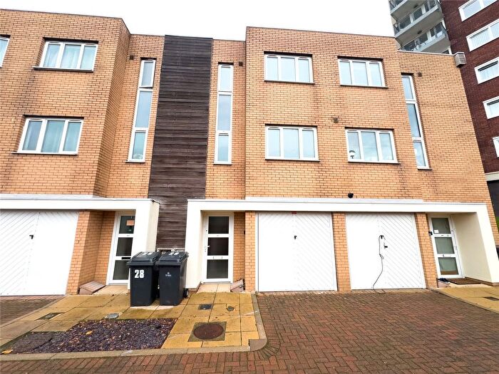 3 Bedroom Terraced House For Sale In Lakeside Rise, Blackley, Manchester, M9