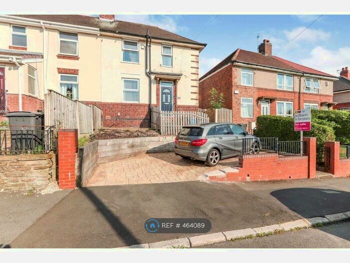 2 Bedroom Semi-Detached House To Rent In Eastern Crescent, Sheffield, S2