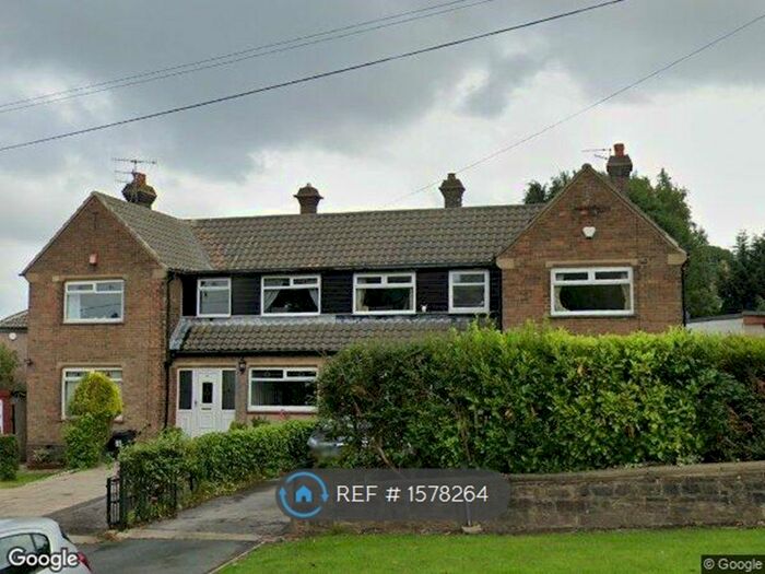 5 Bedroom Semi-Detached House To Rent In Hollingwood Lane, Bradford, BD7