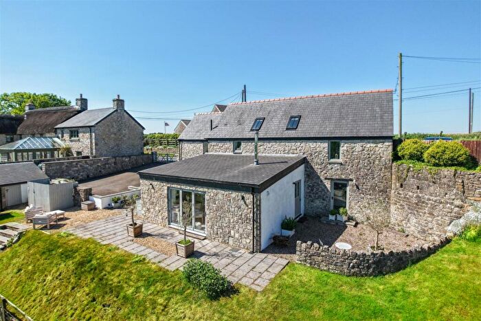 4 Bedroom Barn Conversion For Sale In Llancarfan, Vale Of Glamorgan, CF62