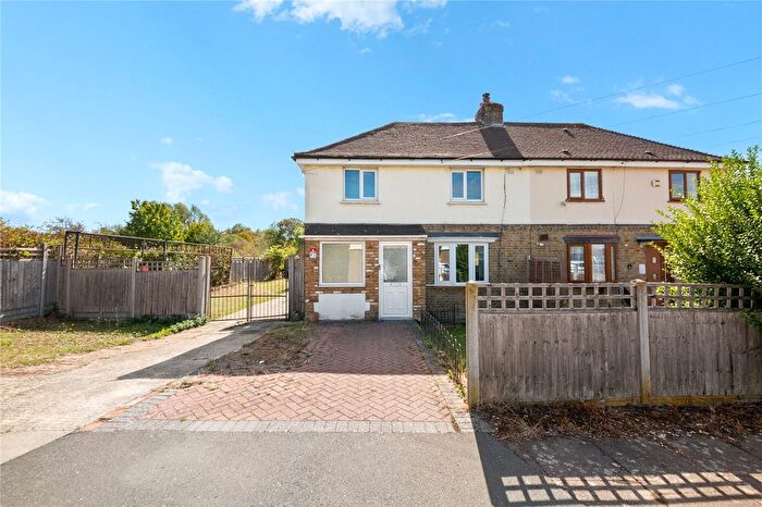 3 Bedroom Semi-Detached House For Sale In Willow Avenue, Yiewsley, West Drayton, UB7