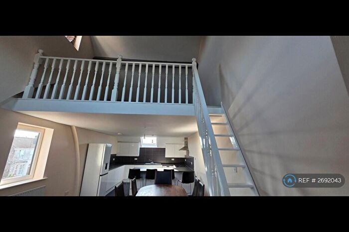 2 Bedroom Flat To Rent In Tetlow St, Liverpool, L4