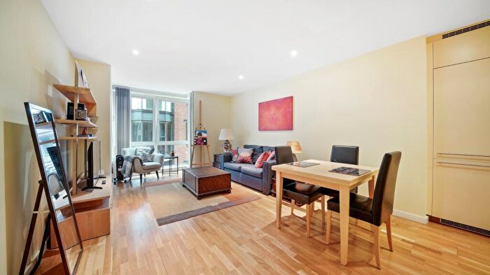 1 Bedroom Apartment To Rent In Hosier Lane, EC1A