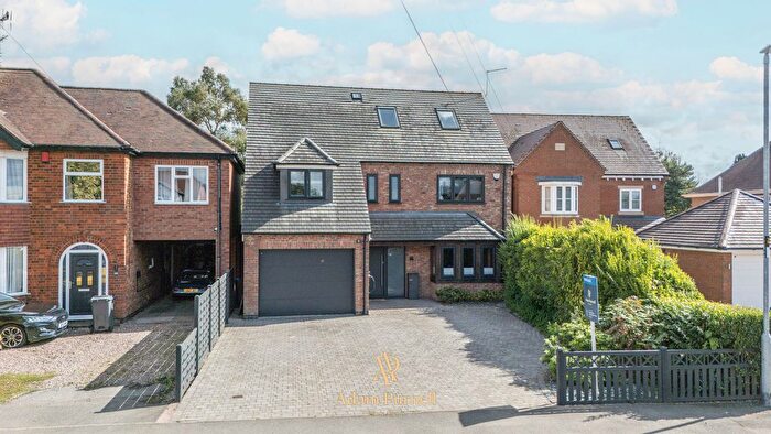 5 Bedroom Detached House For Sale In Coventry Road, Burbage, LE10