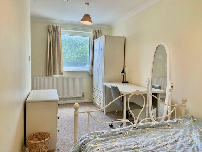 2 Bedroom Apartment To Rent In Prince George Street, Southsea, PO1