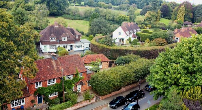 3 Bedroom Property For Sale In Village Lane, Hedgerley, Slough, SL2