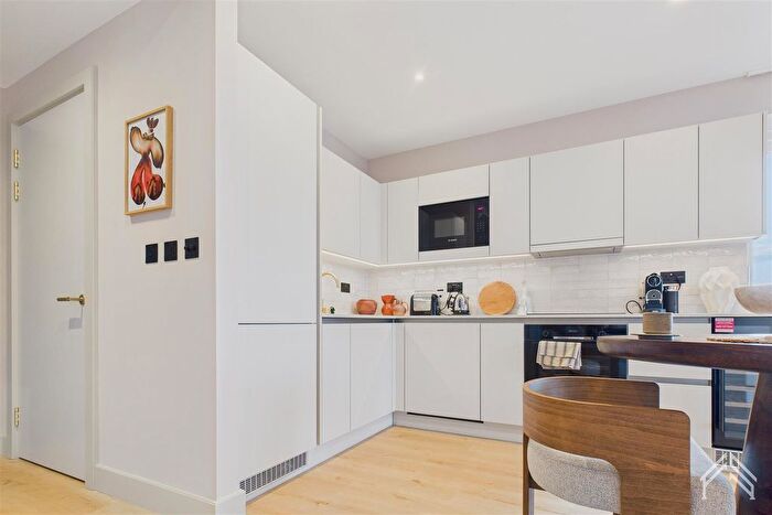 1 Bedroom Flat To Rent In Draycote House, London, NW9