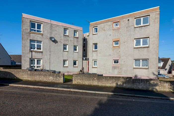 3 Bedroom Flat For Sale In Ardlair Terrace, Dyce, Aberdeen, Aberdeenshire, AB21