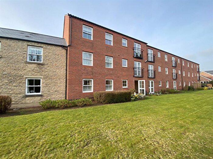 2 Bedroom Apartment For Sale In Greendale Court, Bedale, DL8