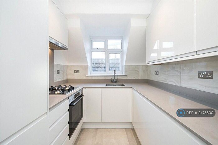 2 Bedroom Flat To Rent In Haverstock Hill, London, NW3