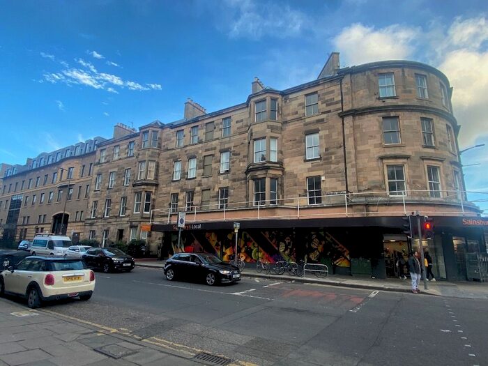 2 Bedroom Flat To Rent In Bernard Terrace, Newington, Edinburgh, EH8