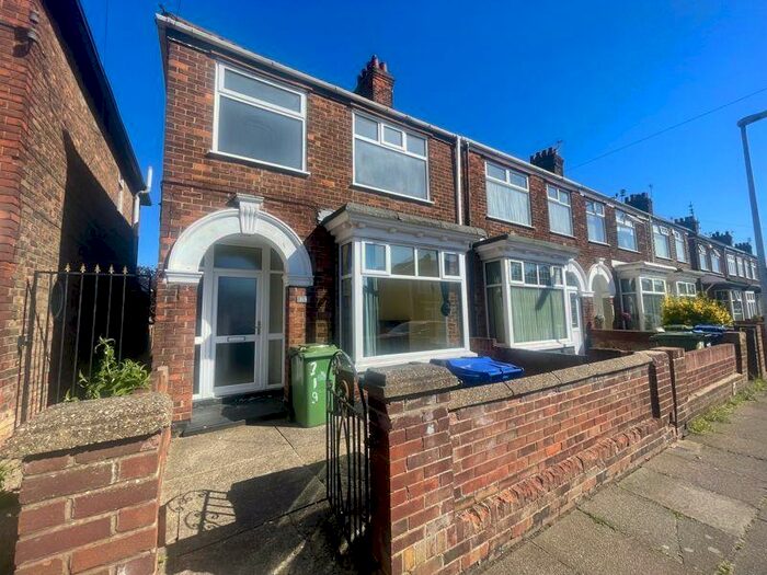 3 Bedroom End Of Terrace House To Rent In Daubney Street, Cleethorpes, DN35