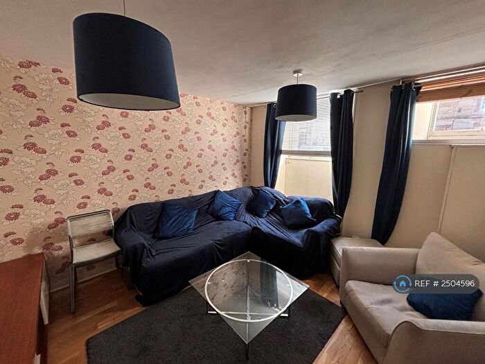 4 Bedroom Flat To Rent In Wheatfield Street, Edinburgh, EH11