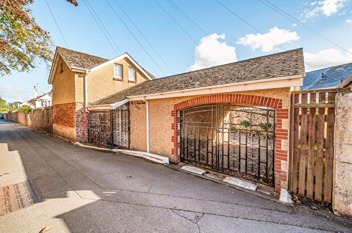 2 Bedroom Detached House For Sale In Mead Lane, Paignton, Devon, TQ3