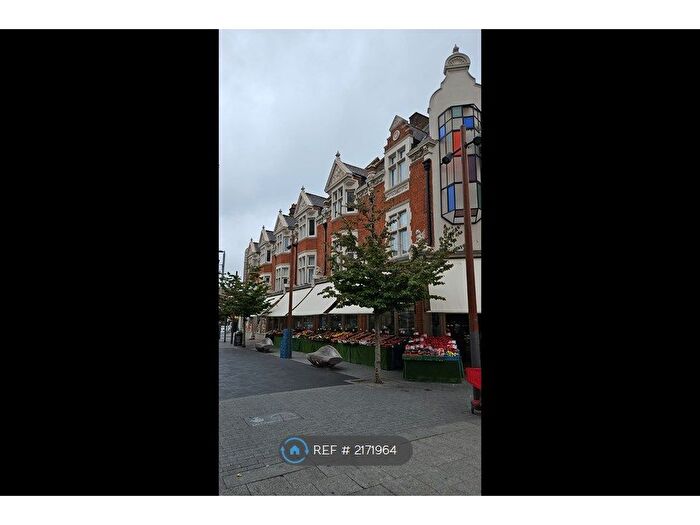 1 Bedroom Flat To Rent In St. James Apartments, London, E17