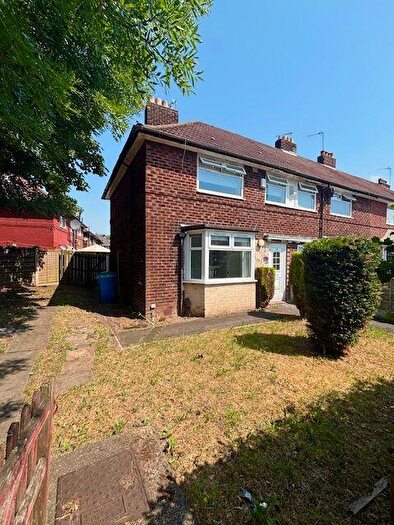 3 Bedroom End Of Terrace House To Rent In Hollyhedge Road, Manchester, M22